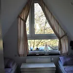 Nurdachhaus Klabautermann Mit Terrasse Und Garten By Interhome *