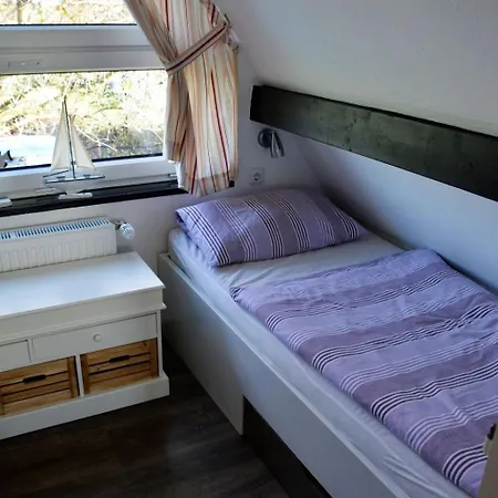 Nurdachhaus Klabautermann Mit Terrasse Und Garten By Interhome Casa vacanze *