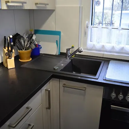 Nurdachhaus Klabautermann Mit Terrasse Und Garten By Interhome *