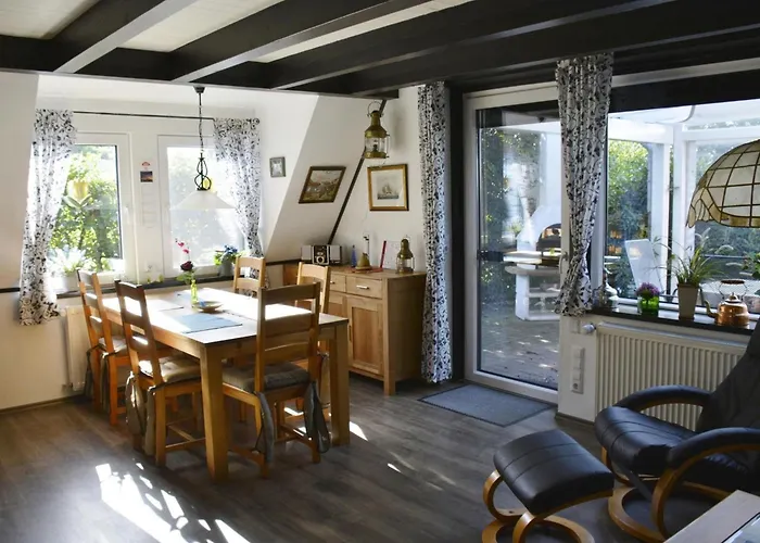 Nurdachhaus Klabautermann Mit Terrasse Und Garten By Interhome