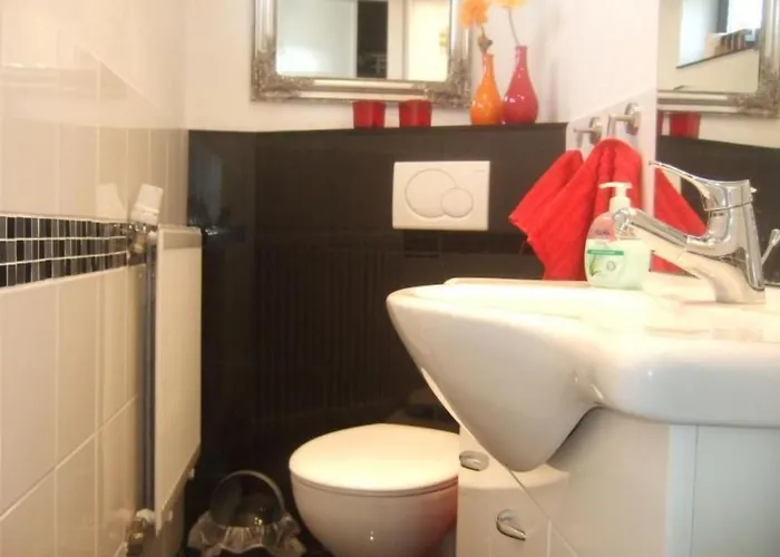 度假居 Nurdachhaus Klabautermann Mit Terrasse Und Garten By Interhome 布尔哈沃